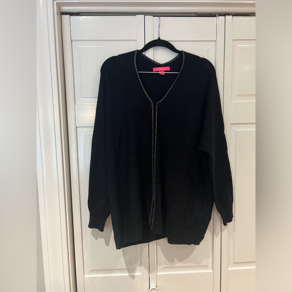 EUC Lilly Pulitzer Selvie Tunic Black Sweater